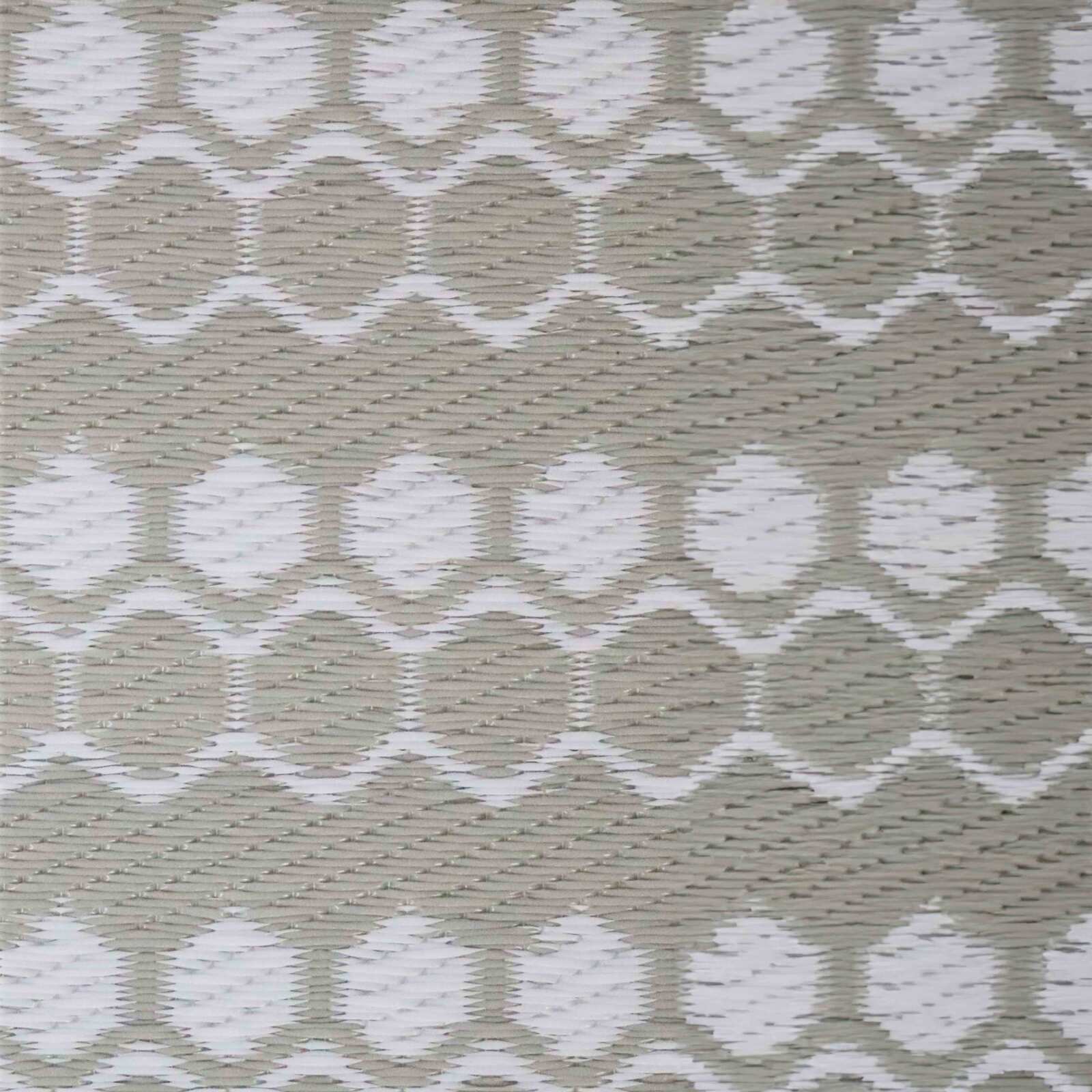 Tappeto rettangolare da esterno con motivo bifacciale in polipropilene