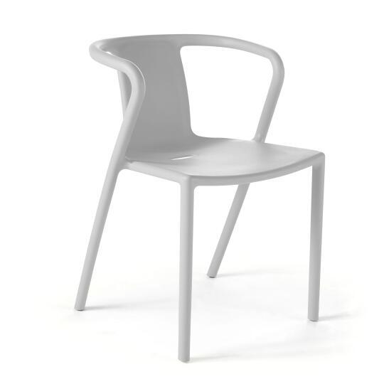 Poltrona da giardino di design in plastica