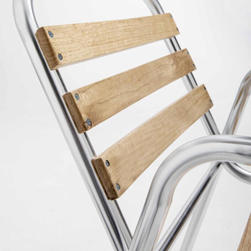 Sedia da giardino con braccioli in legno e alluminio