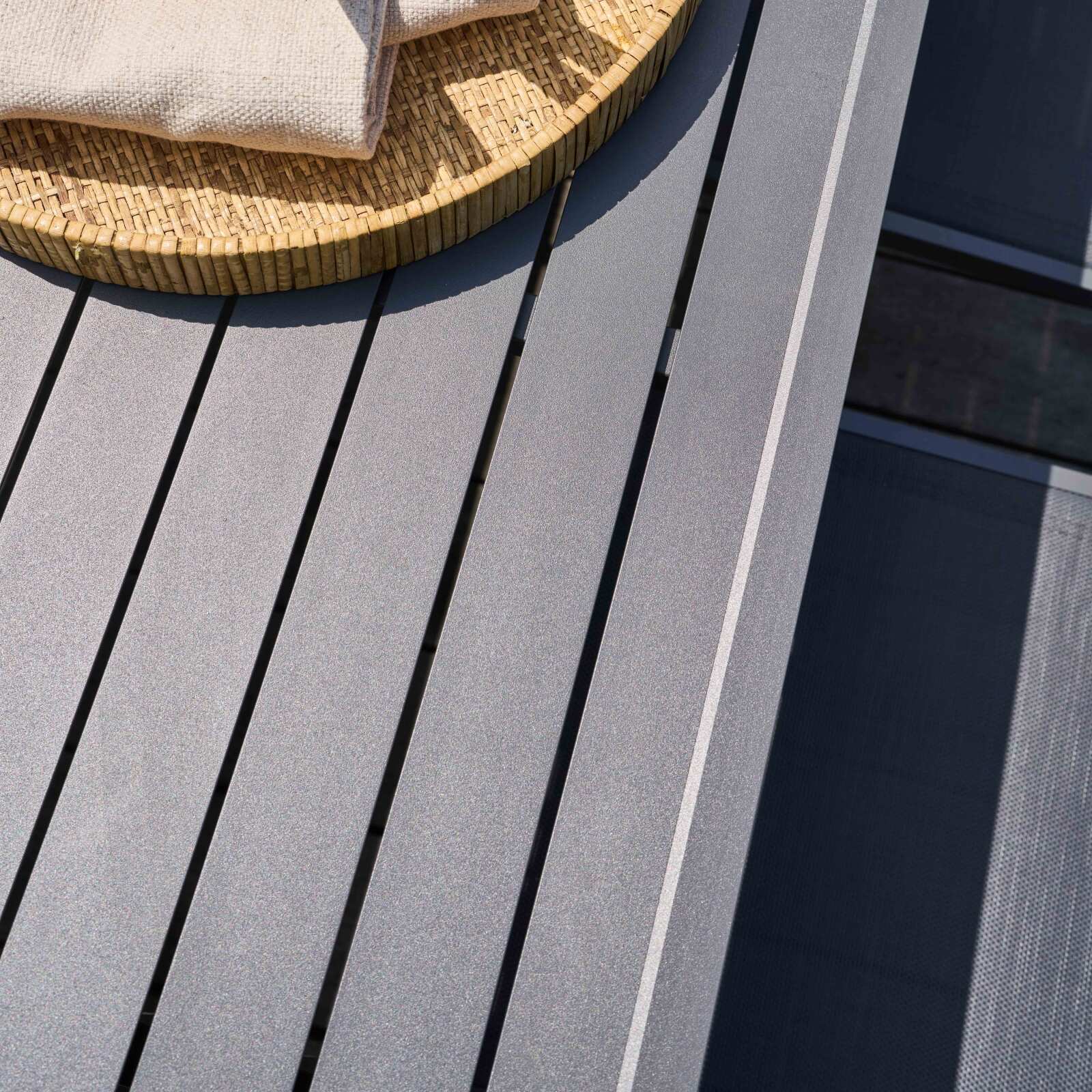 Tavolo da giardino rettangolare allungabile (180/240 x 90 x 76 cm) in alluminio