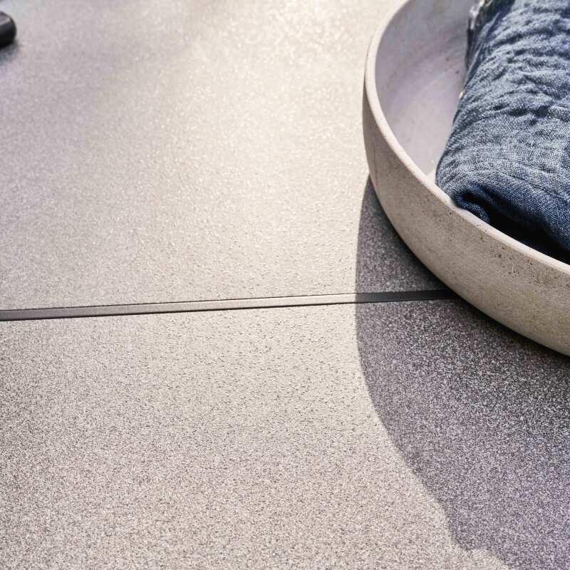 Tavolo da giardino con piano in ceramica cerata effetto cemento (182 x 121 x 74 cm)