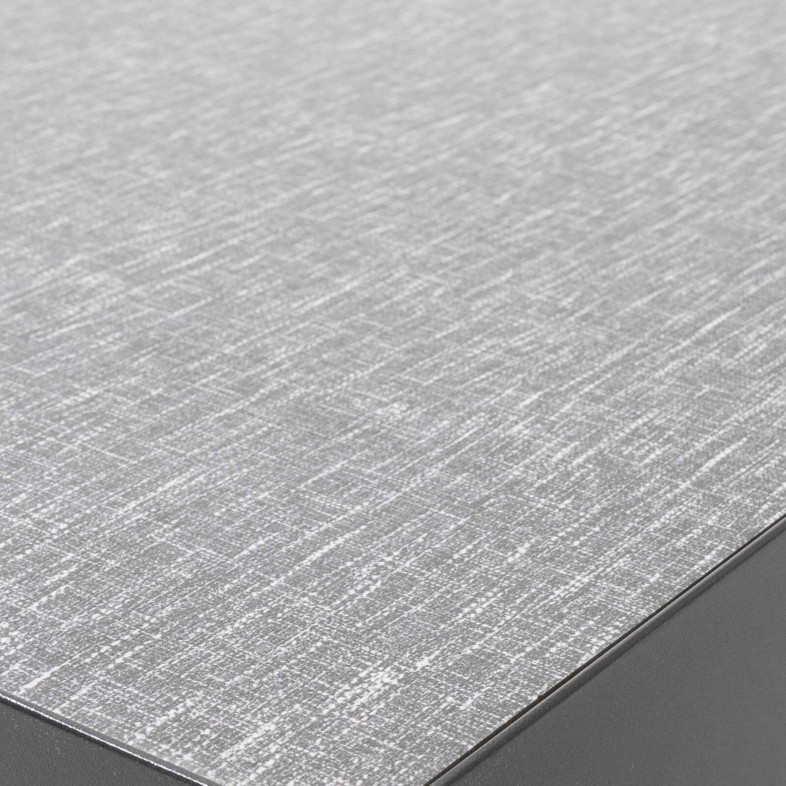 Tavolo da giardino in ceramica con motivo tessuto (182 x 121 x 74 cm)