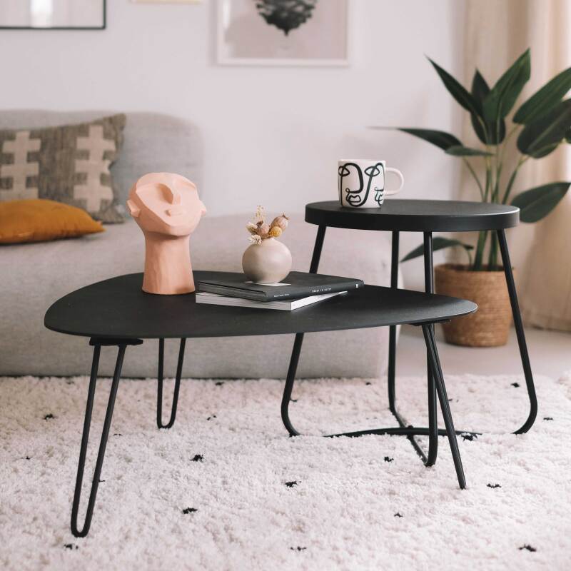 Tavolina da salotto rotondo in metallo