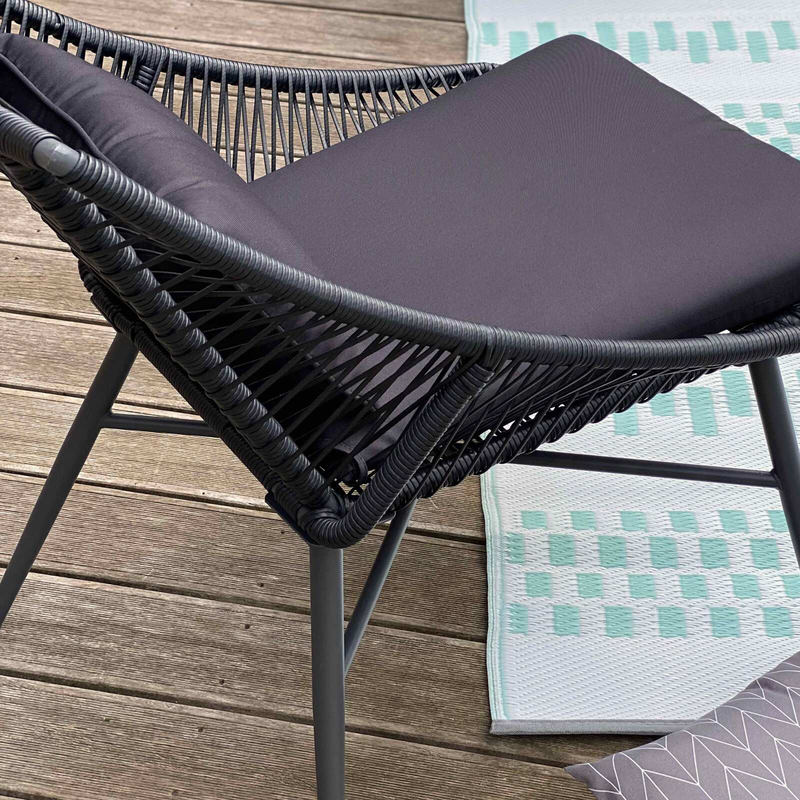 Salotto da giardino in corda con 2 poltrone e 1 Tavolina da salotto