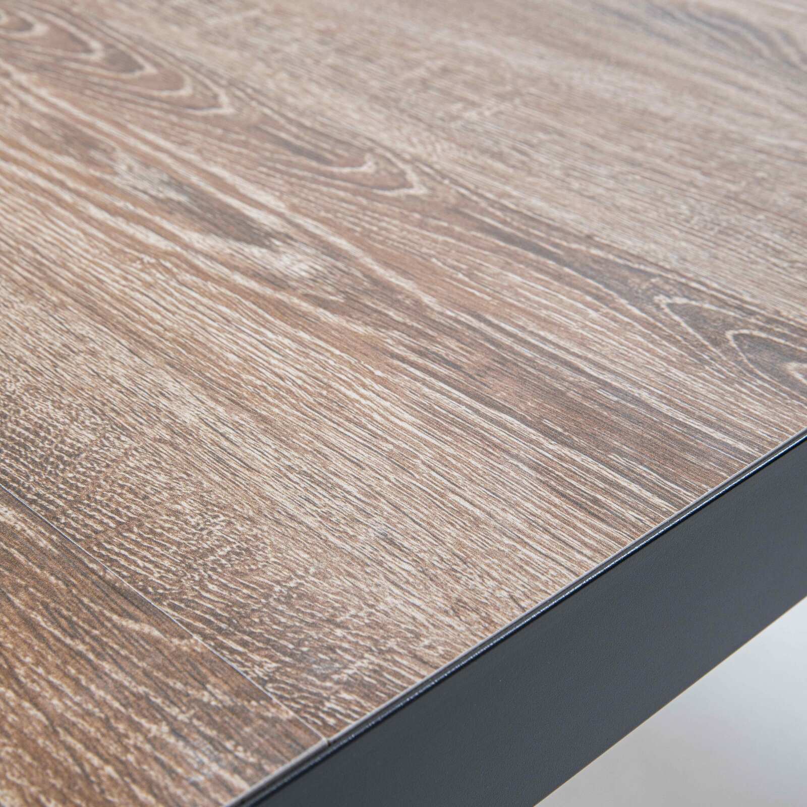 Tavolo con piano in ceramica effetto legno per 6 persone