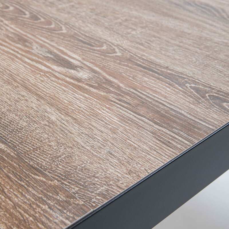 Tavolo con piano in ceramica effetto legno per 8 persone