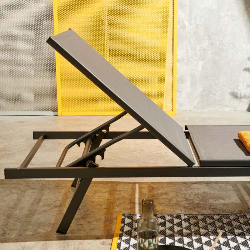 Set di 2 lettini prendisole reclinabili in 5 posizioni (6/7)
