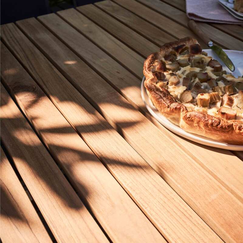 Tavolo da giardino rettangolare in alluminio/teak 200 x 100 cm e 8 sedie con braccioli