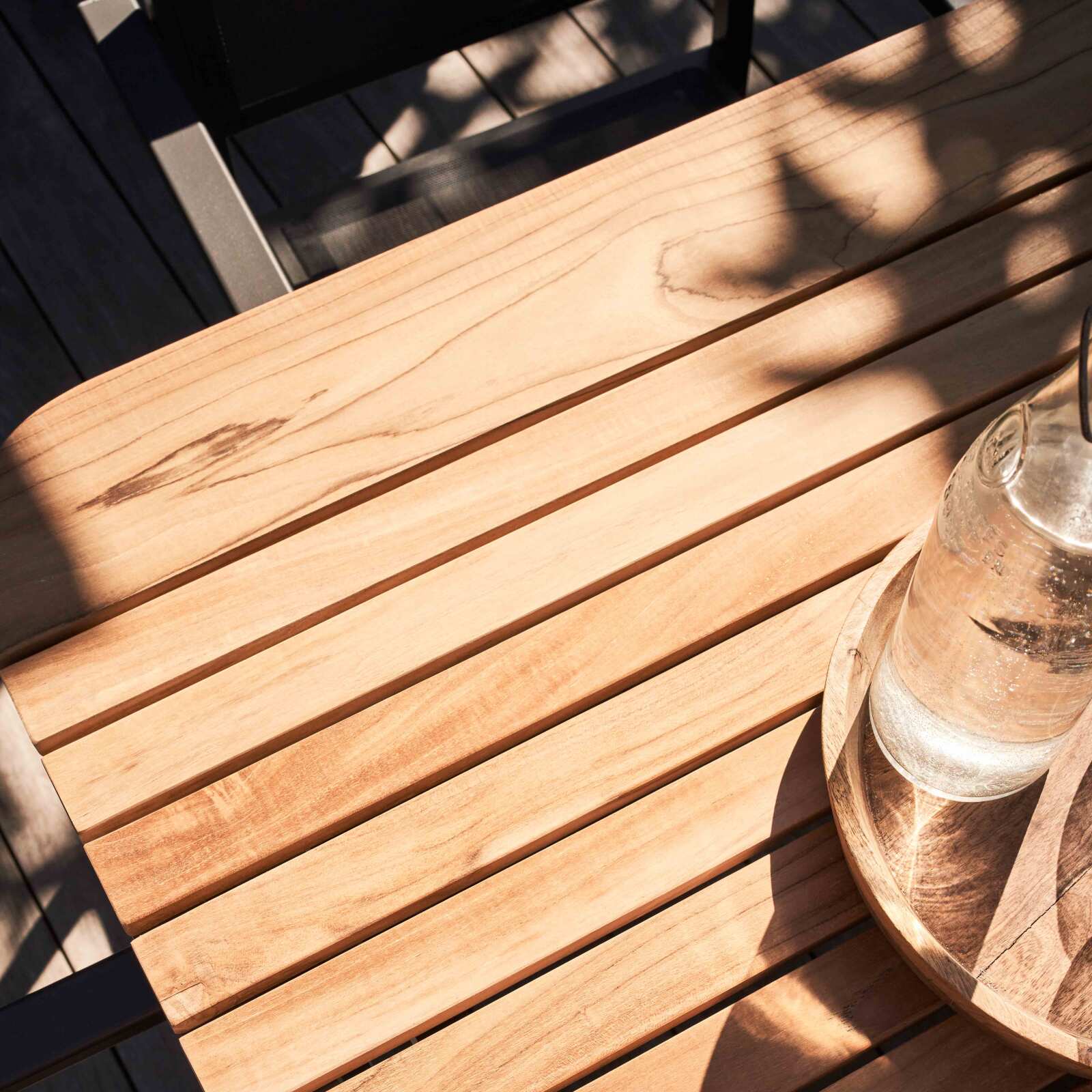 Tavolo da giardino rettangolare in alluminio/teak 200 x 100 cm e 8 sedie con braccioli