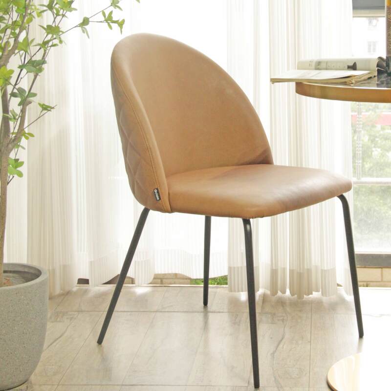 Set di 4 sedie in tessuto rivestito e legno FSC®