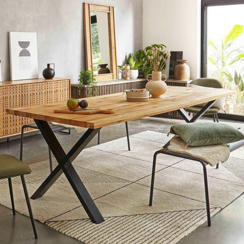 Tappeto rettangolare dal disegno lineare a pelo corto