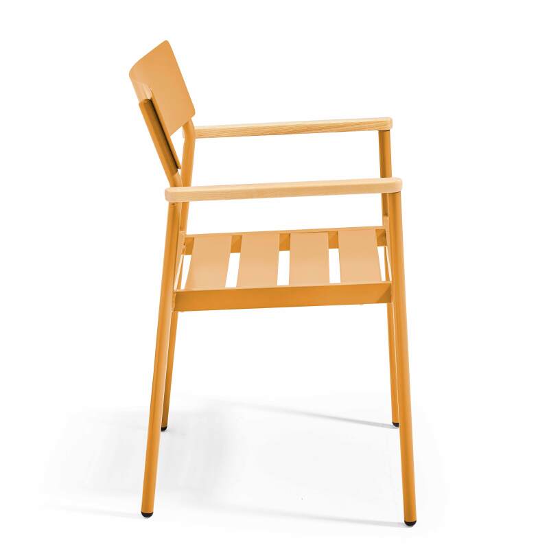 Sedia da giardino in alluminio e legno FSC® con braccioli (2/5)