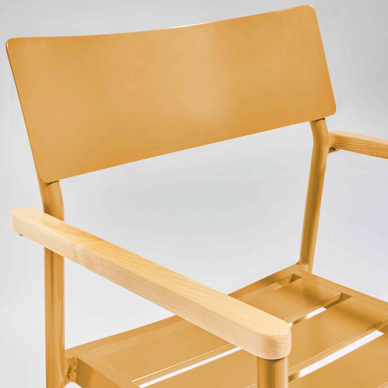 Sedia da giardino in alluminio e legno FSC® con braccioli (4/5)