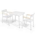 Il tavolo da giardino misura 75 x 75 cm e 2 sedie sono dotate di alluminio e altro