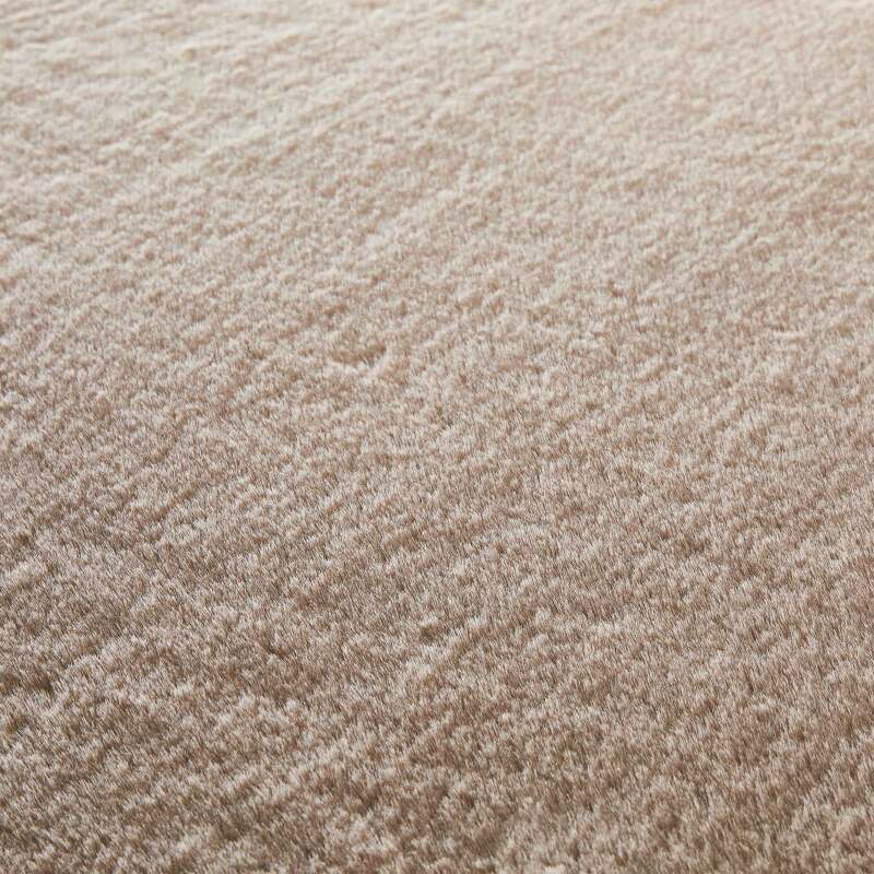 Tappeto rettangolare in pelliccia sintetica a pelo lungo (3/4)