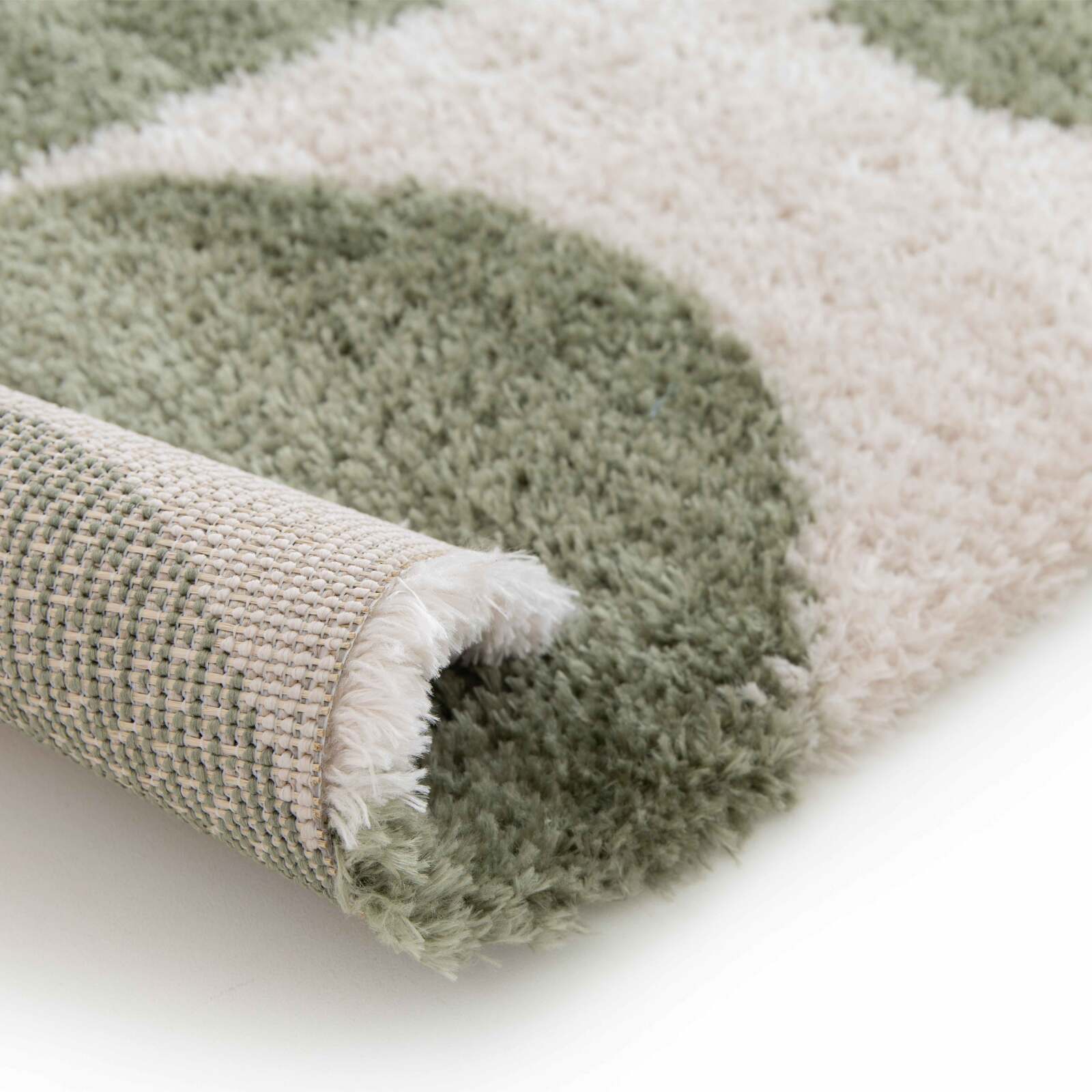 Tappeto rettangolare modello anni settanta a pelo lungo in poliestere riciclato