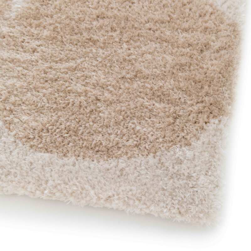 Tappeto rettangolare modello anni settanta a pelo lungo in poliestere riciclato