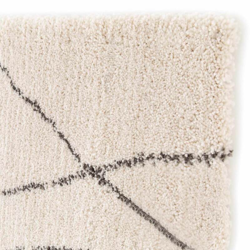 Tappeto a pelo corto con motivo berbero