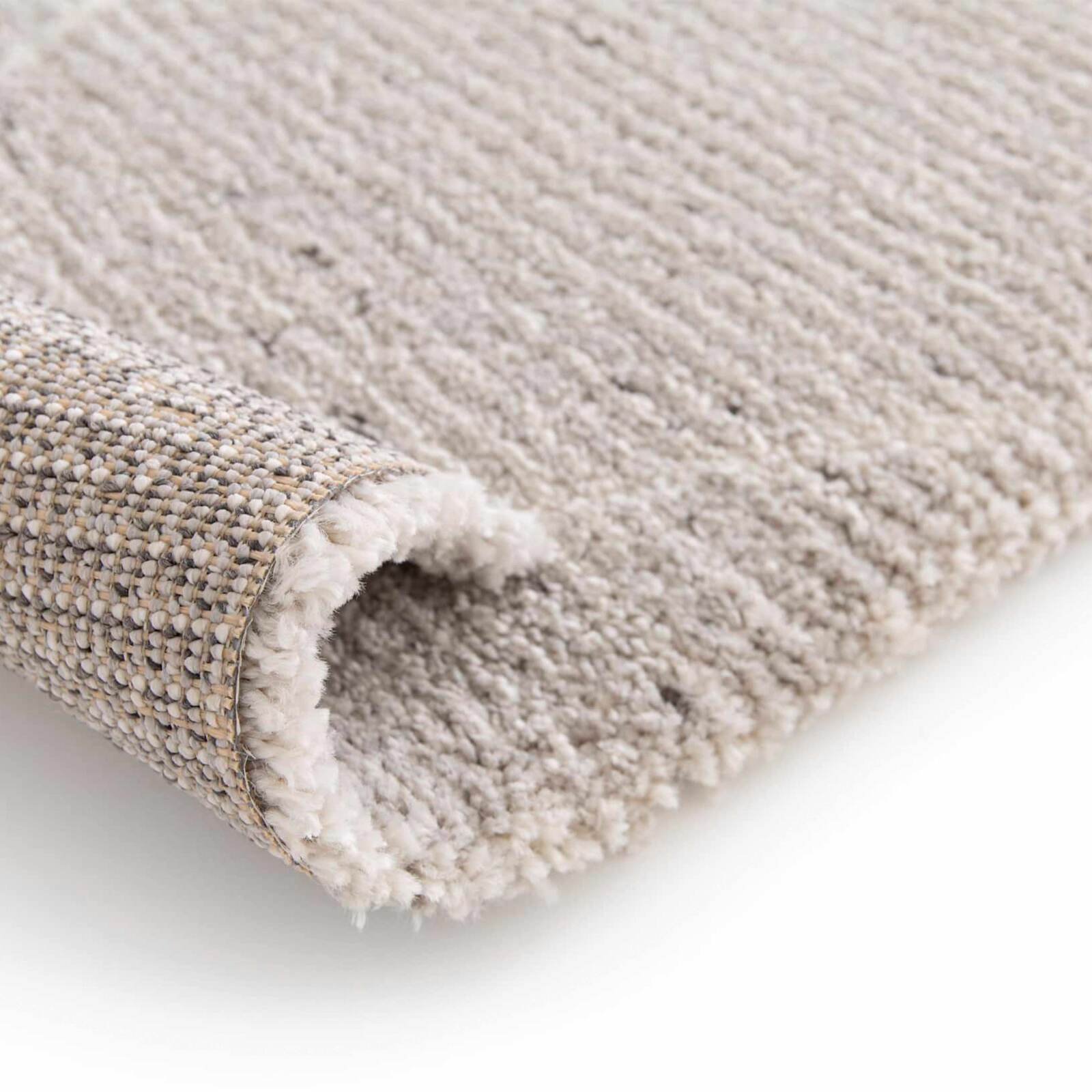 Tappeto a pelo corto con motivo berbero