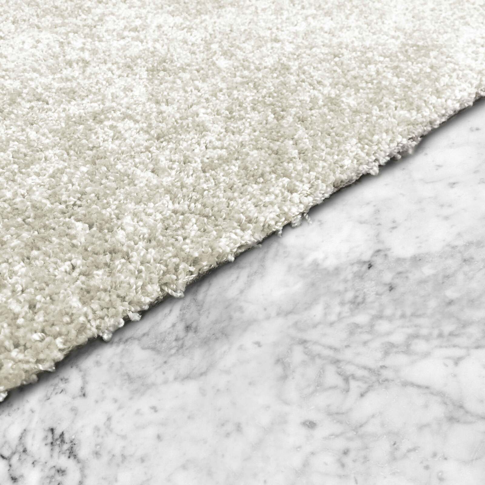 Tappeto rettangolare a pelo lungo in tinta unita in polipropilene