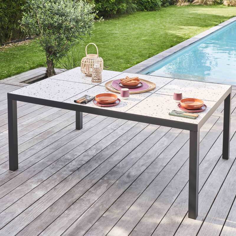 Tavolo da giardino in ceramica effetto terrazzo 182 x 121 cm con 10 sedie