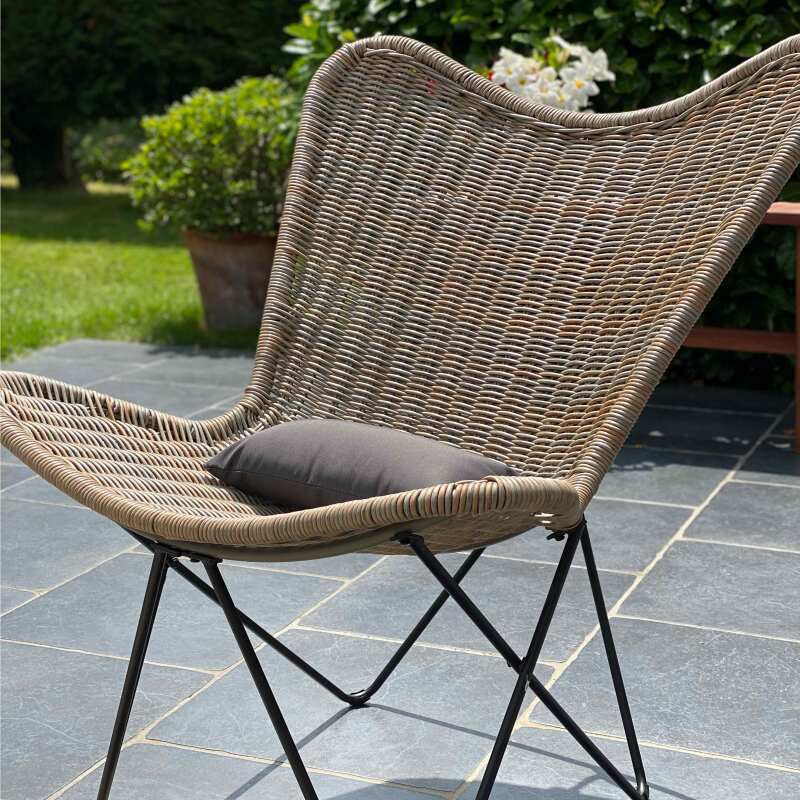 Set di 2 poltrone da giardino in resina intrecciata