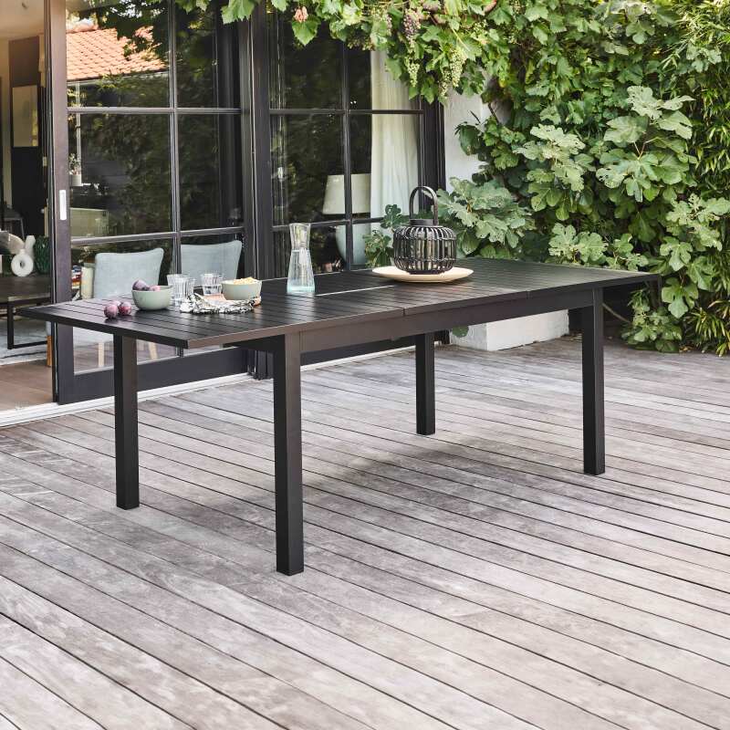 Tavolo da giardino rettangolare allungabile in alluminio con 6 sedie e 2 sedie con braccioli