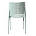 Sedia da terrazza in plastica traforata
