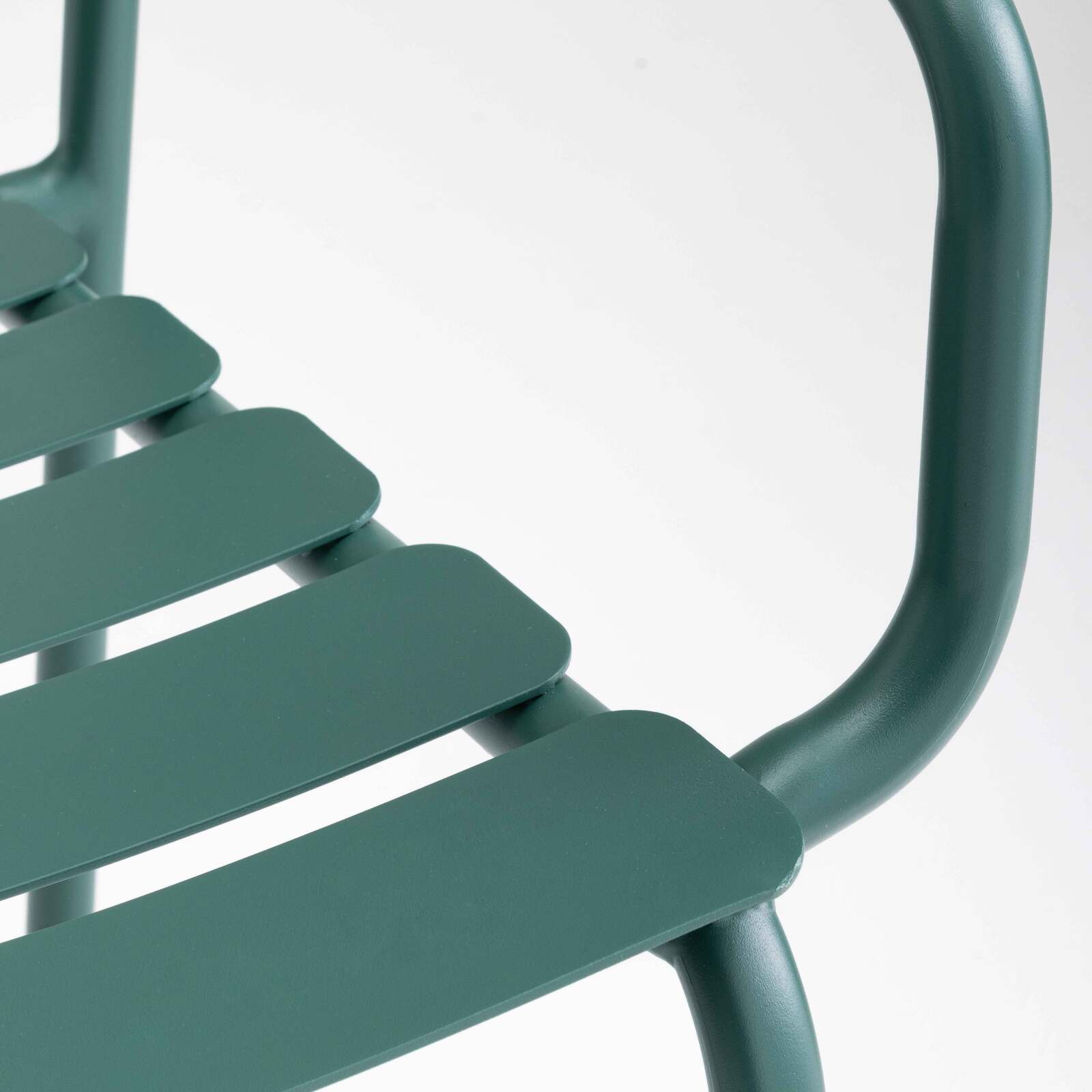 Sedia da terrazza con braccioli in alluminio Sedia da terrazza con braccioli in alluminio