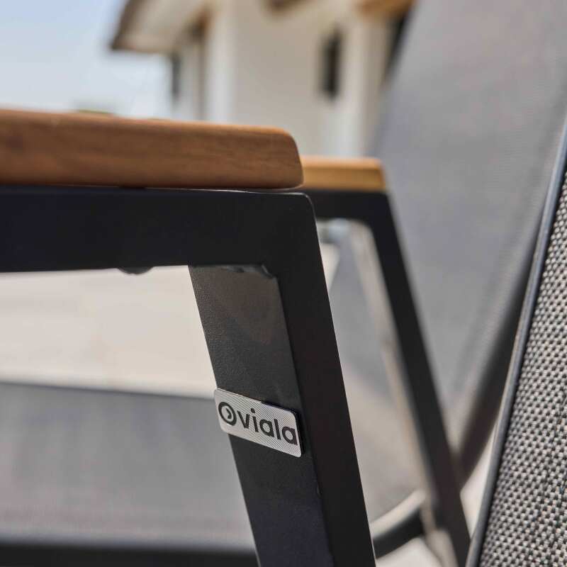 Set di 2 sedie da giardino con braccioli in alluminio e legno di acacia