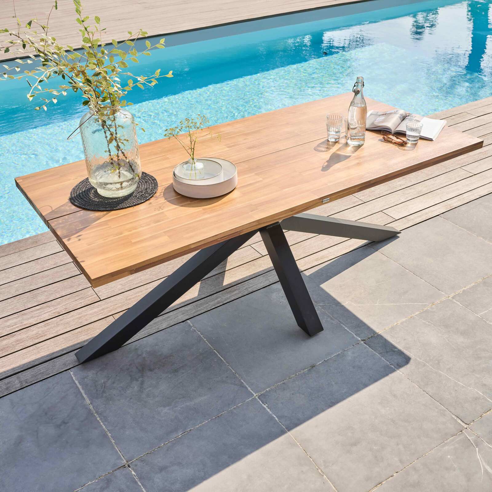 Tavolo da giardino rettangolare 200 x 75 cm in alluminio e legno di acacia e 8 sedie con braccioli