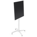 Tavolo alto 60x60 cm inclinabile in laminato con gamba bianca e sedie in metallo