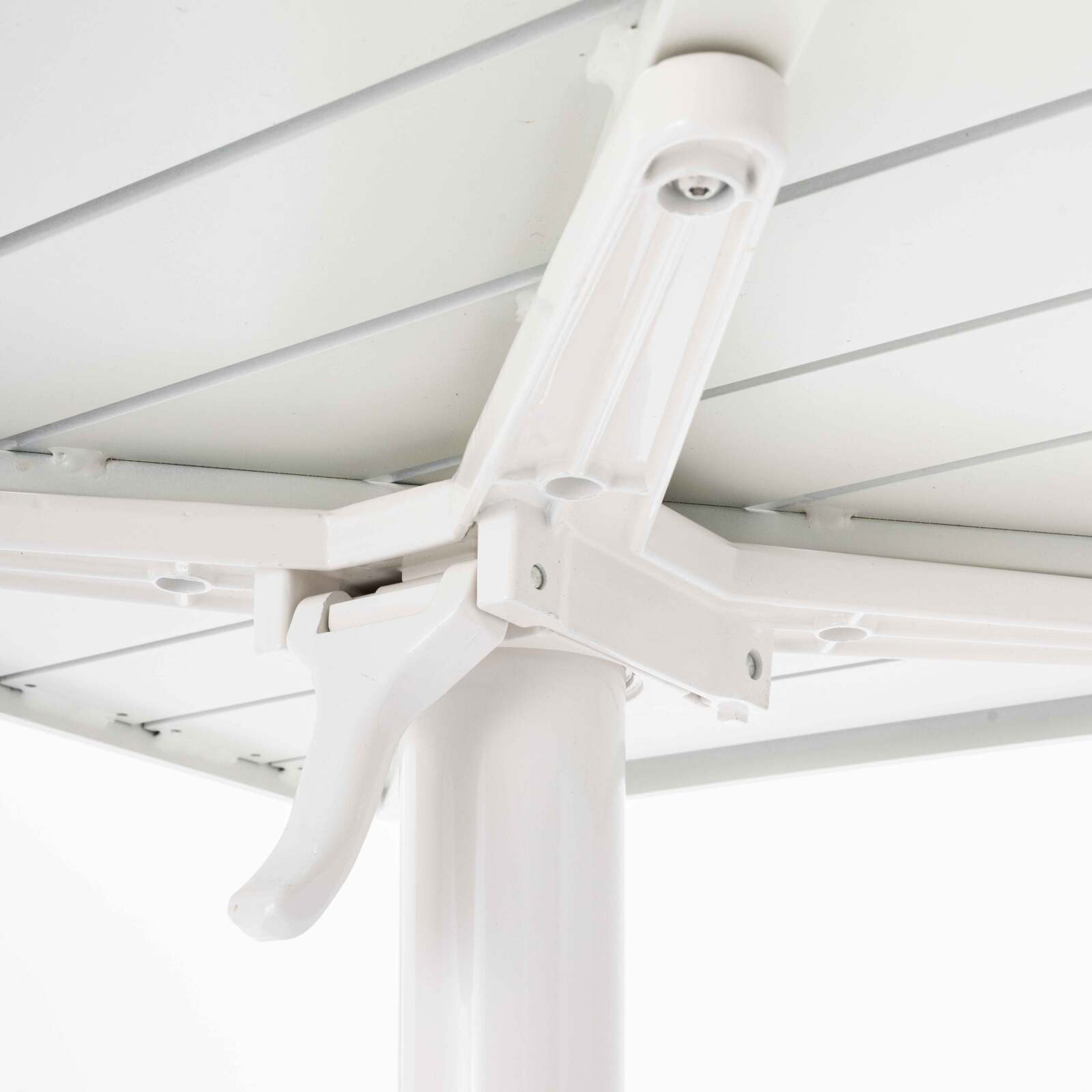 Tavolo alto 60x60 cm inclinabile in alluminio