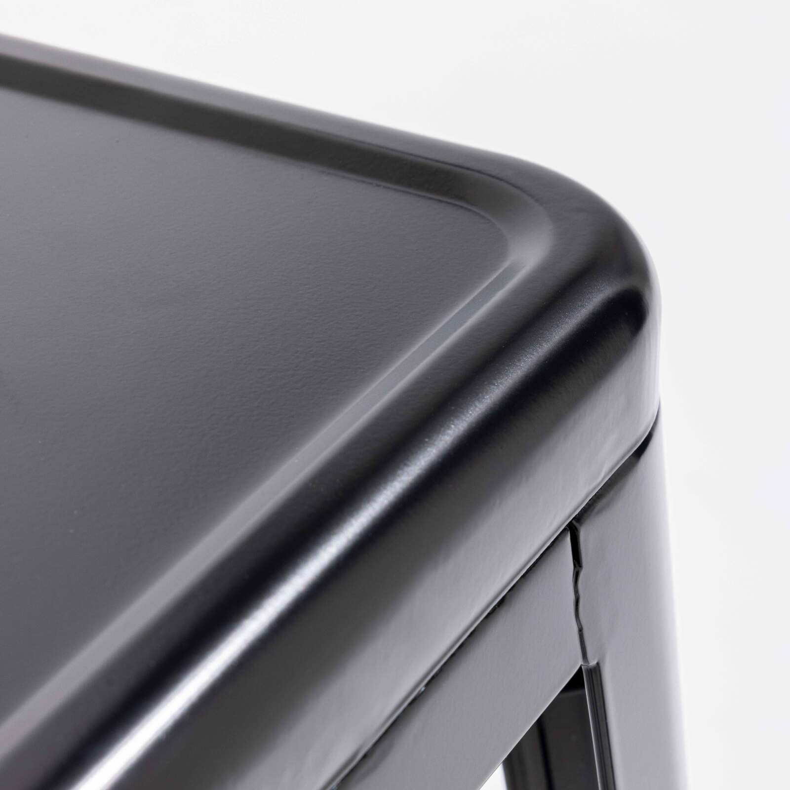 Set di 4 sgabelli da giardino in metallo