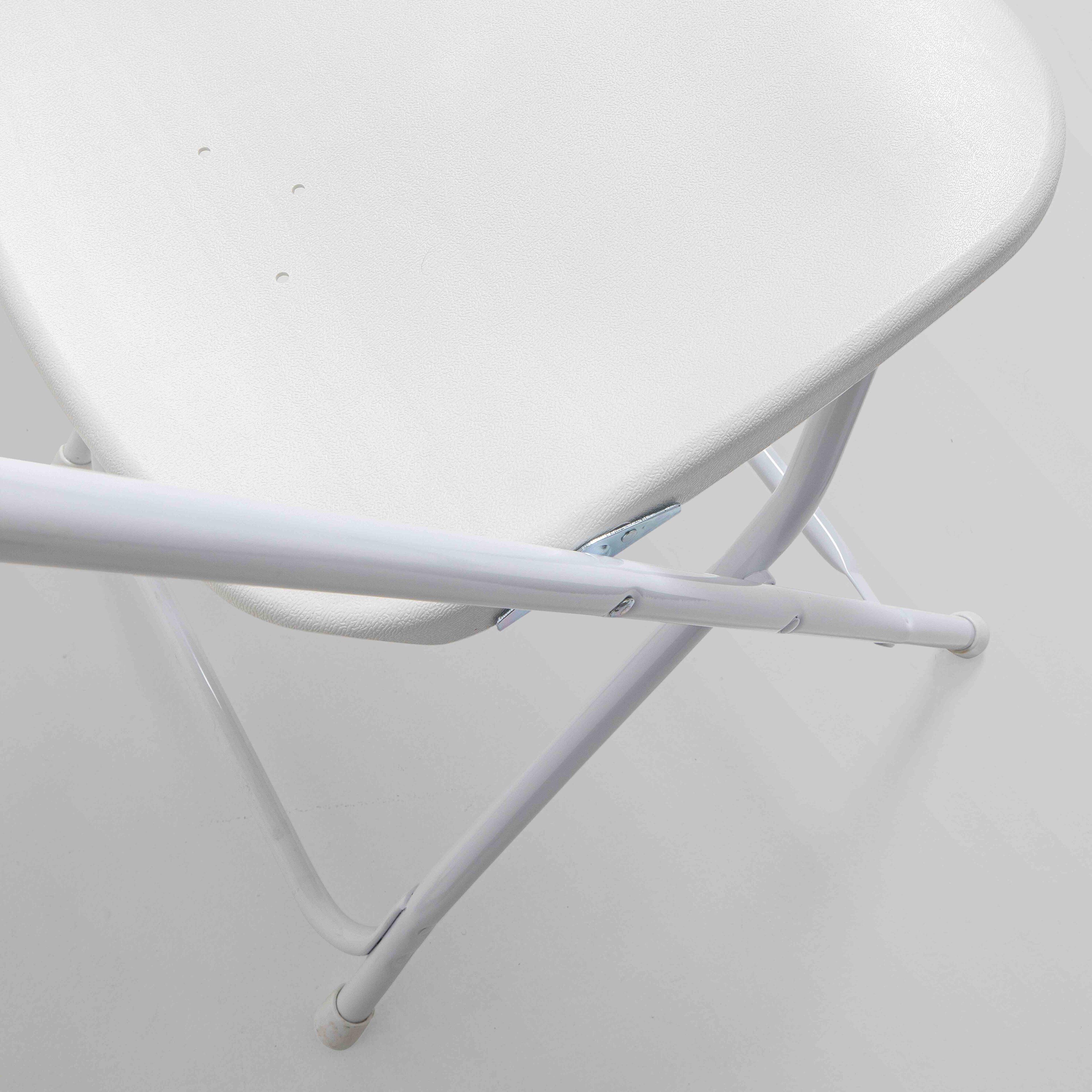 Sedie reception pieghevoli bianche in HDPE e acciaio Oviala