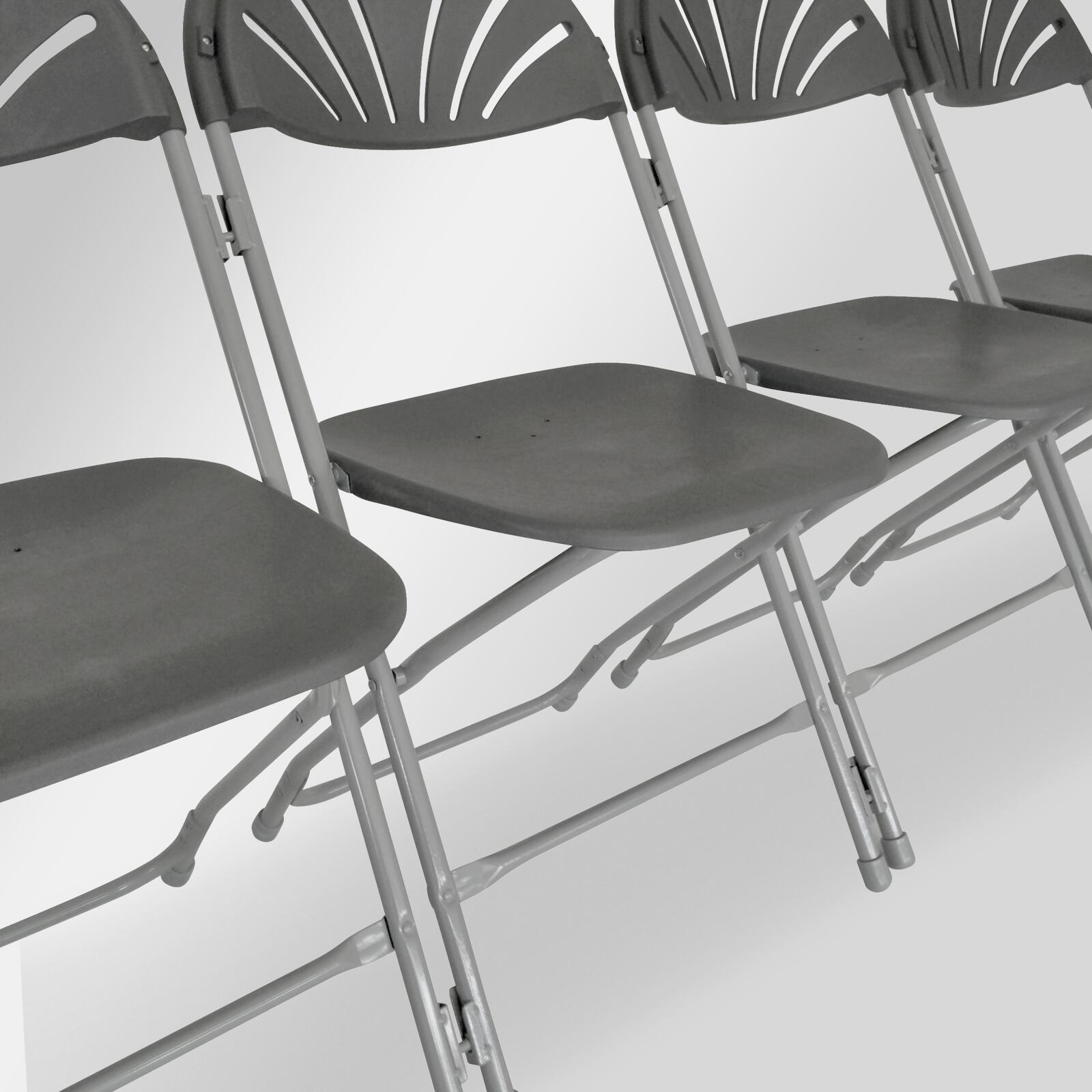 Lotto 10 sedie pieghevoli grigie e ganci di collegamento