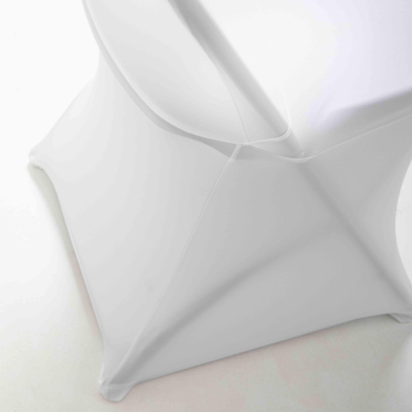 Sedia pieghevole e coprisedia bianca