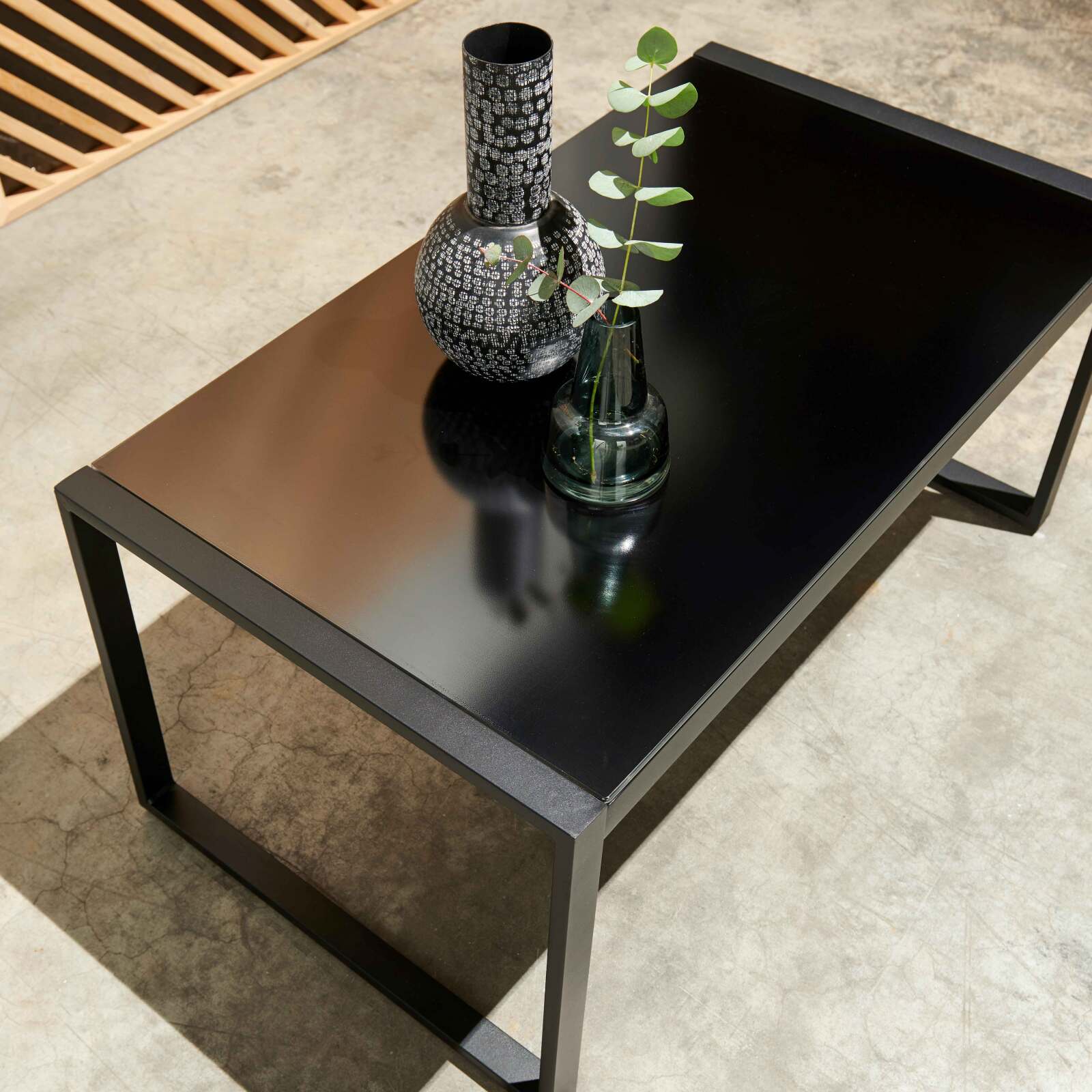 Mobile da giardino in fili intrecciati neri - 5 posti