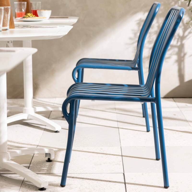 Sedia da giardino di design in alluminio (2/7)