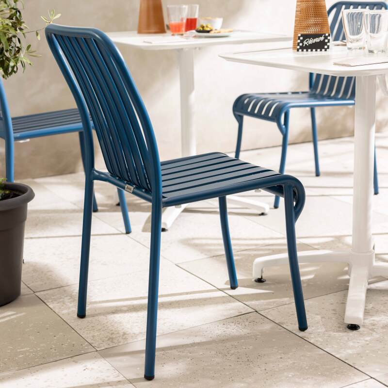 Sedia da giardino di design in alluminio (4/7)