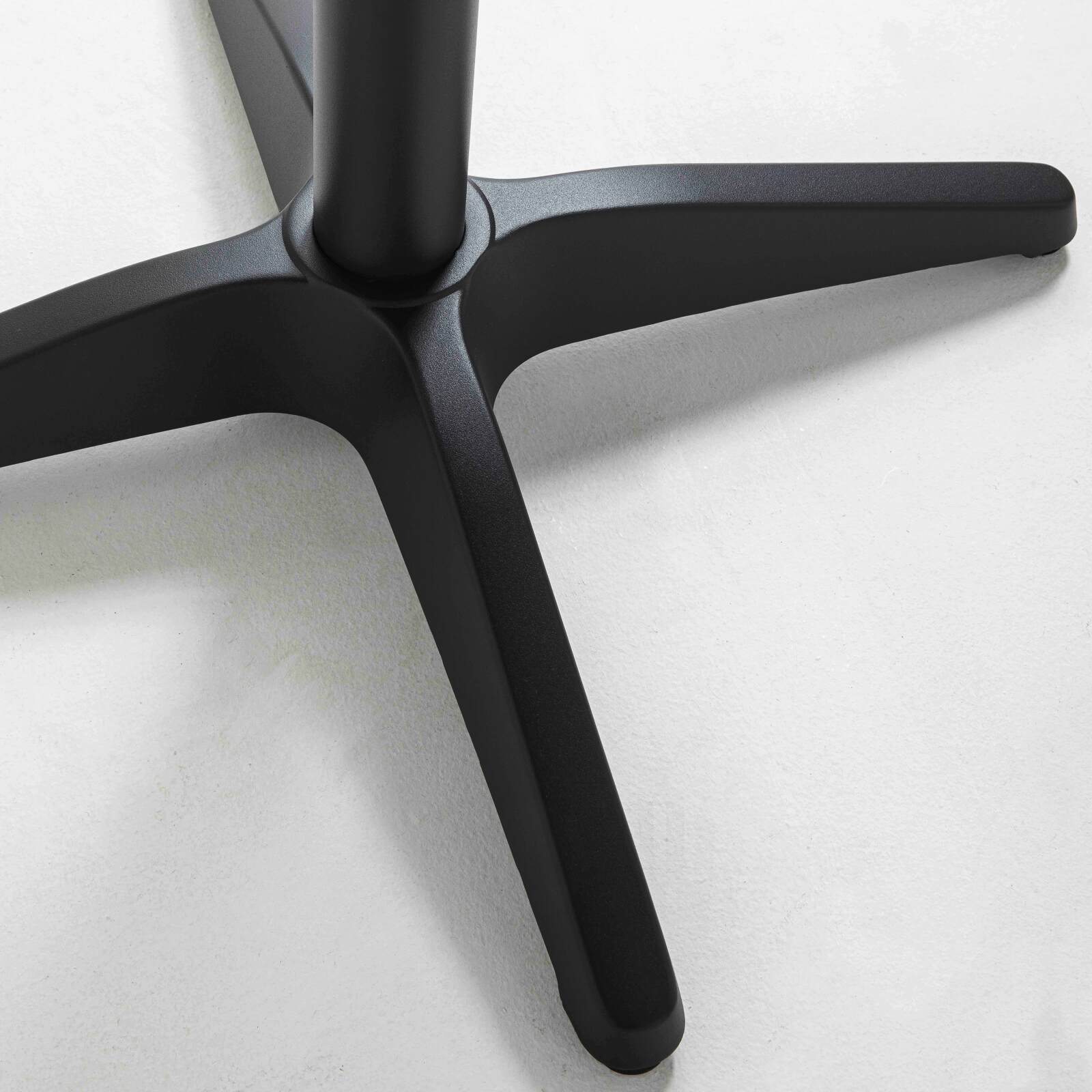 Tavolo quadrato in legno 70 x 70 cm + 2 sedie in metallo