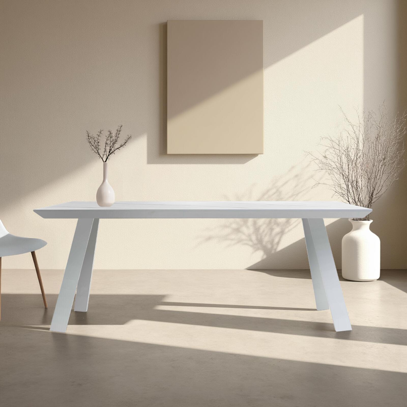 Tavolo con piano in ceramica in stile scandinavo per 8 persone