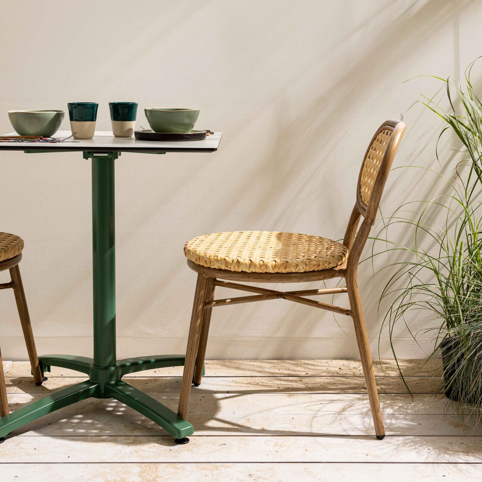 Sedia da giardino in alluminio e rattan sintetico