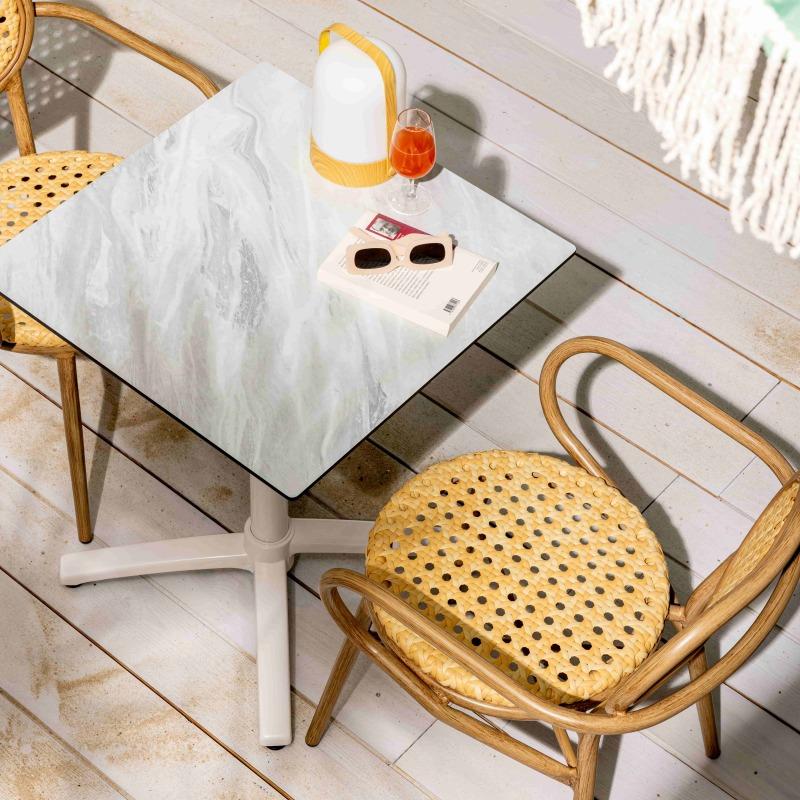 Sedia da giardino in alluminio e rattan sintetico con braccioli