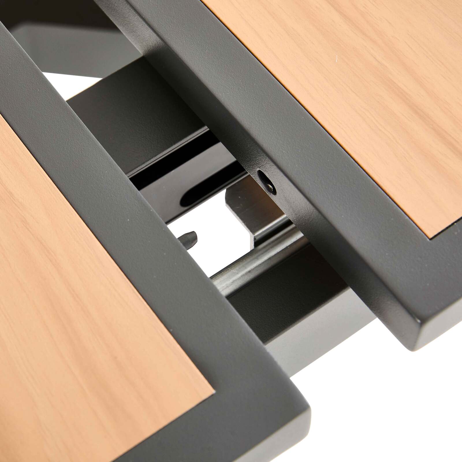 Tavolo da giardino rettangolare allungabile (187/250 x 90 x 77 cm) in alluminio ed effetto legno