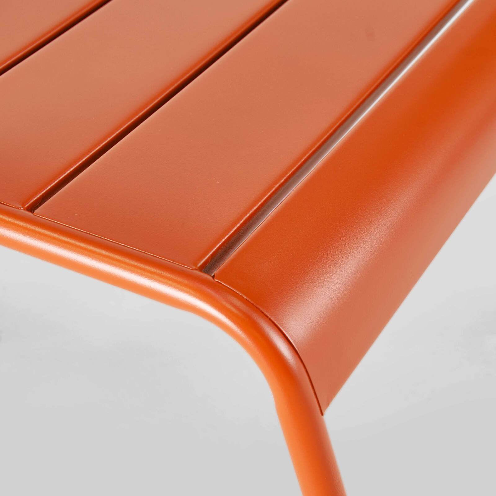 Poggiapiedi in metallo Poggiapiedi in metallo