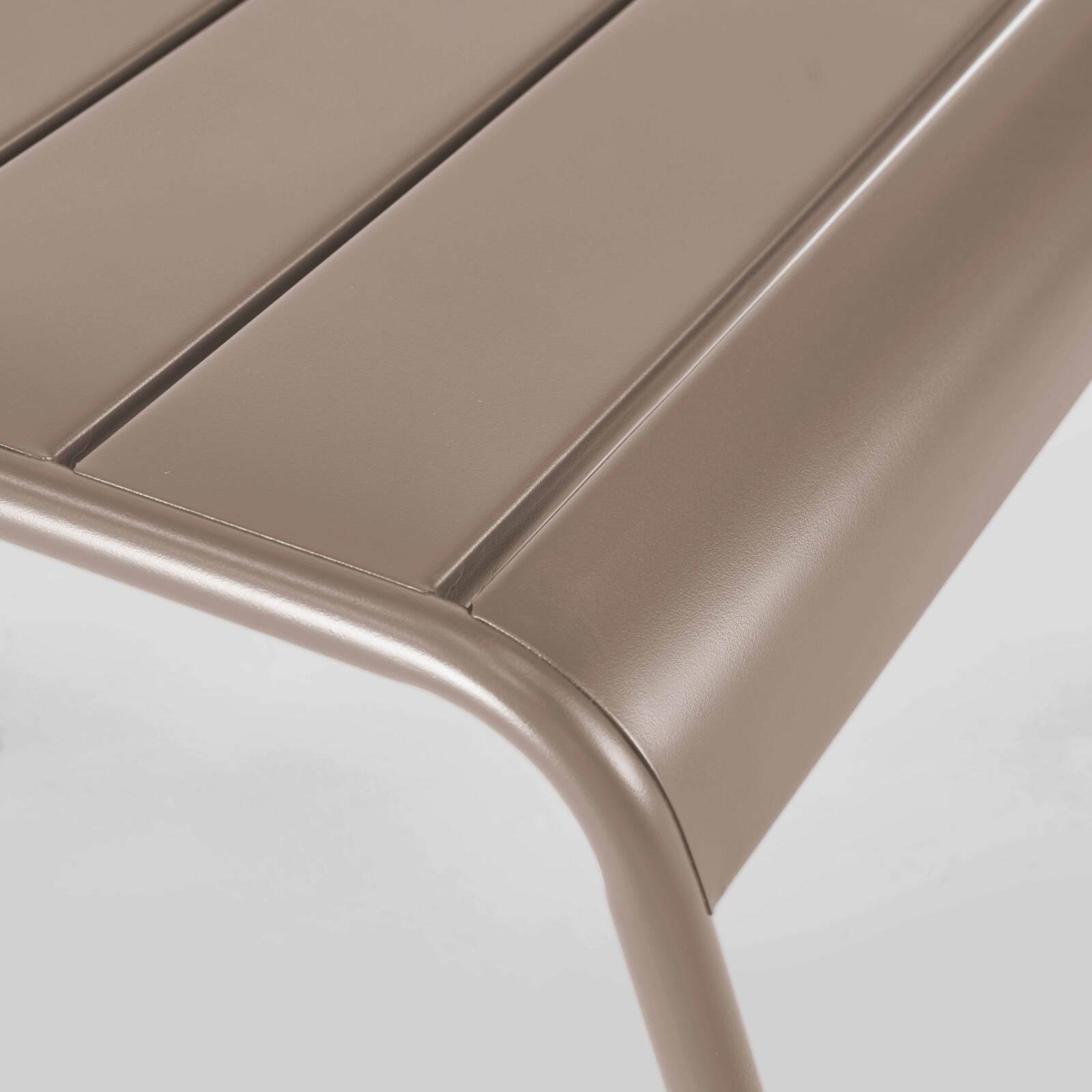 Poggiapiedi in metallo