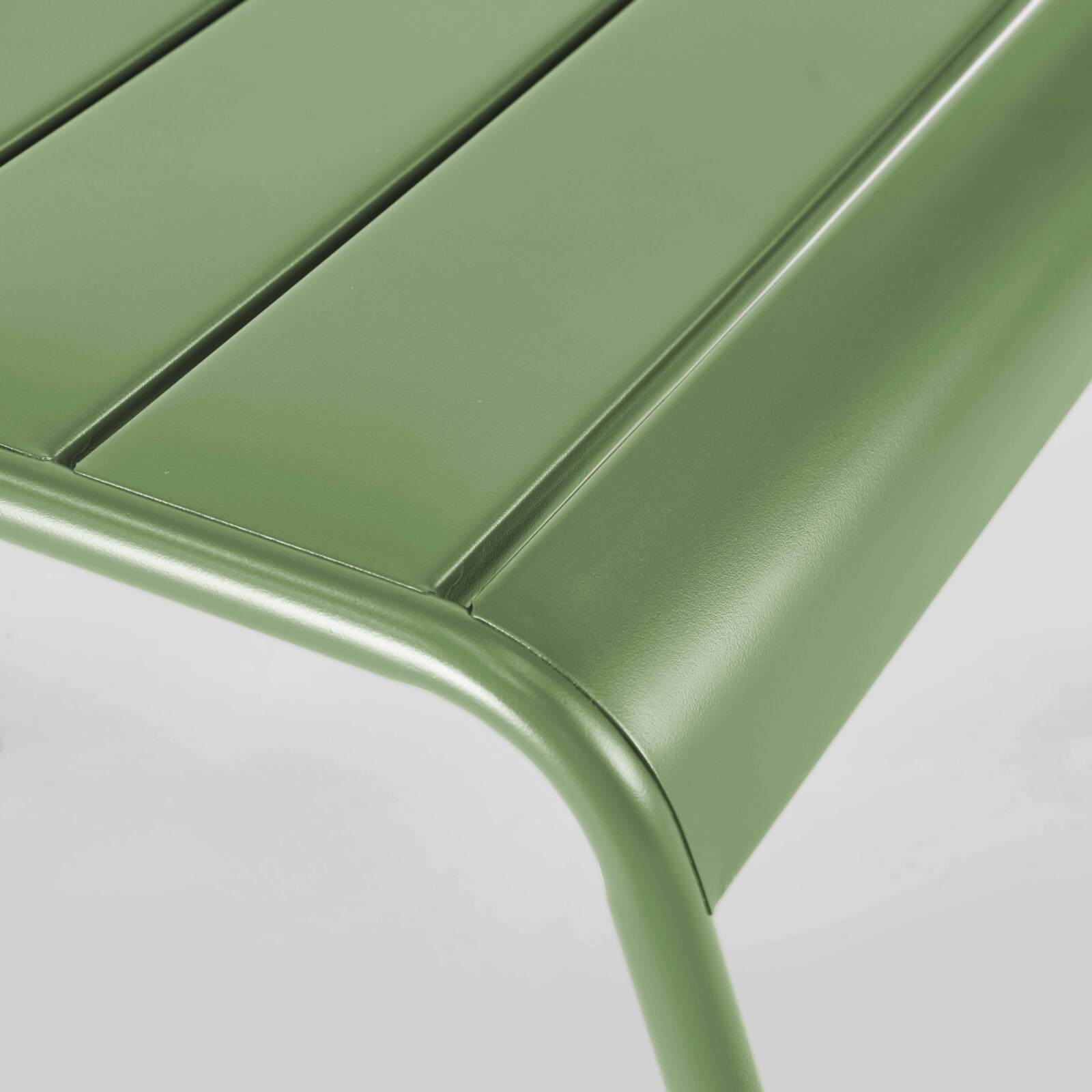 Poggiapiedi in metallo