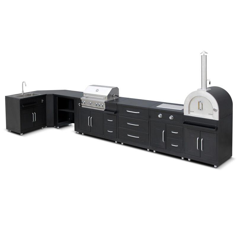 Cucina da esterno angolare in acciaio composta da 7 elementi di cui 3 moduli cottura e lavello