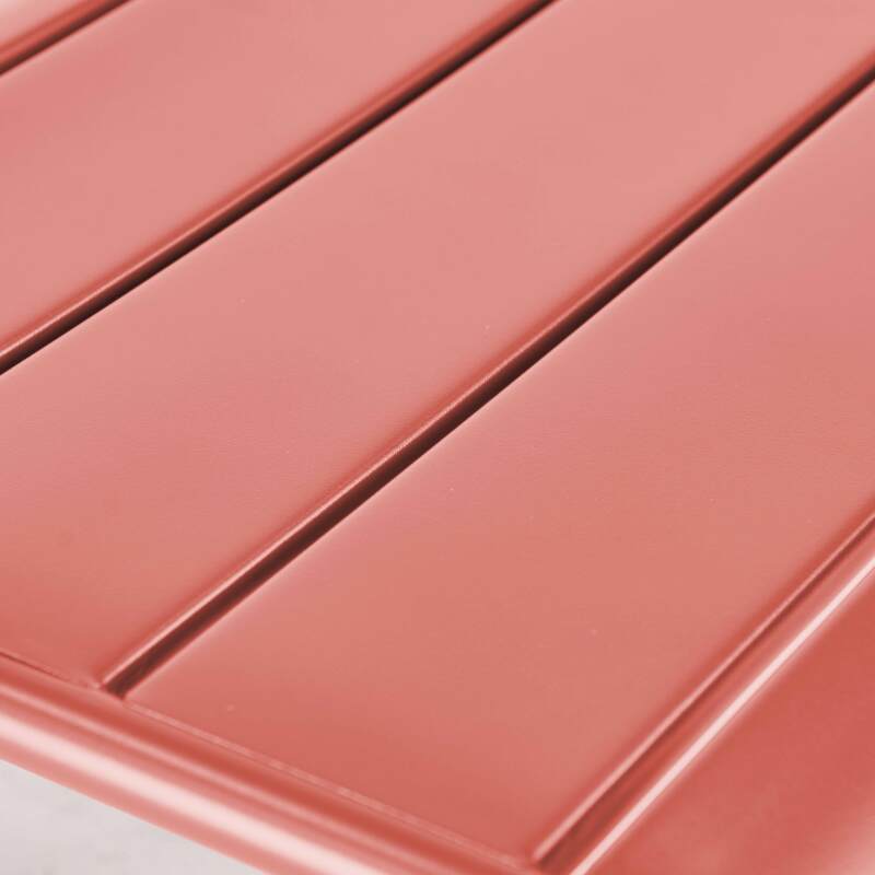 Poggiapiedi in metallo (2/4)